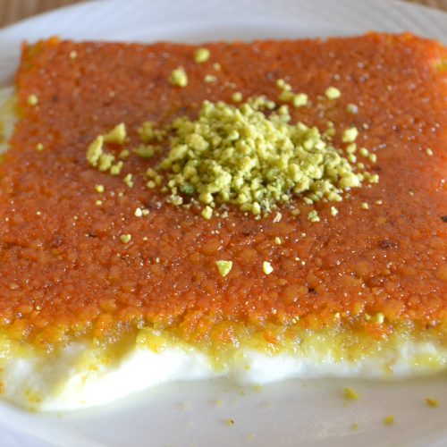 Knafeh dessert